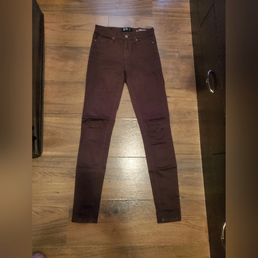 MIAMI HIGH RISE SKINNY PANTS IN SIZE 3/XS
